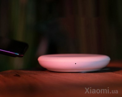 Беспроводное зарядное устройство Xiaomi Mi Wireless Charger 20W White (MDY-10-EP) (GDS4106CN)
