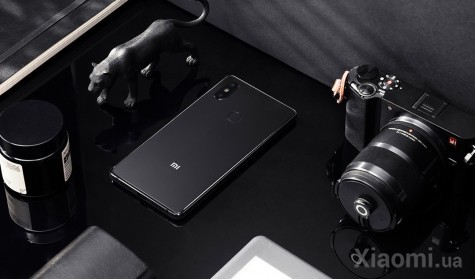 Смартфон Xiaomi Mi 8 SE 4/64 Black