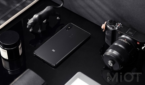 Смартфон Xiaomi Mi 8 SE 4/64 Black