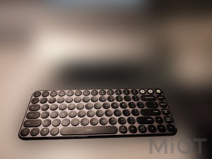 Клавіатура бездротова Xiaomi MiiiW AIR85 Bluetooth Dual Mode (MWXKT01) MAC/iPad/PC (UA) Black