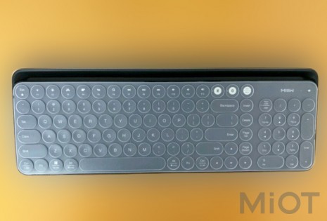 Бездротова Bluetooth-клавіатура Xiaomi MiiiW (MWBK01) Black