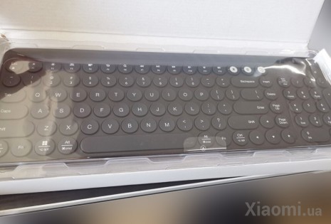 Беспроводная Bluetooth-клавиатура Xiaomi MiiiW (MWBK01) Black