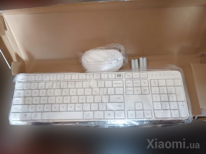 Комплект клавиатура+мышь Xiaomi MiiiW wireless keyboard and mouse set White MWWK01 / MWWM01