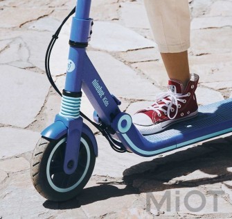 Електросамокат Xiaomi Ninebot by Segway E8 Blue (AA.00.0002.26)