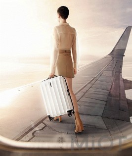 Валіза Xiaomi Runmi 90 Ninetygo X Kevlar Ultralight Suitcase Moonlight 20" White (6972125142054)