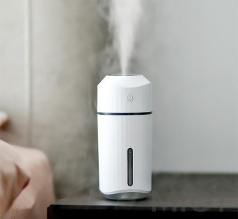 Автомобільний зволожувач повітря Xiaomi OATSBASF Mini White