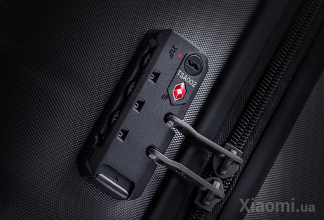 Чемодан Xiaomi Suitcase 24" Black (6934177708626)