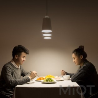 Лампочка Xiaomi Yeelight LED bulb 5W E27 6500K YLDP18YL