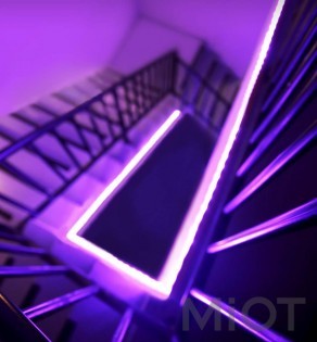 Світлодіодна стрічка та керуючий блок Xiaomi Yeelight LED Lightstrip Plus 1S RGB Wi-Fi 2м (up to 10m) (YLDD05YL)