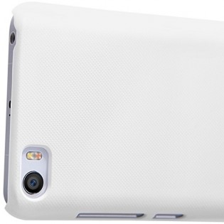Чехол бампер Xiaomi Nillkin Frosted shield F-HC XM для смартфонов Mi5 White