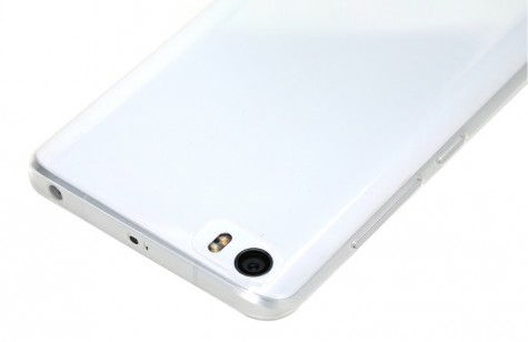 Чехол бампер силиконовый для смартфонов Xiaomi Mi5 White 1160800022