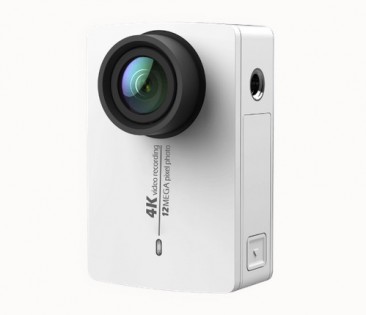 Экшн-камера Xiaomi YI 4K Pearl White Travel International Edition+ Remote control button